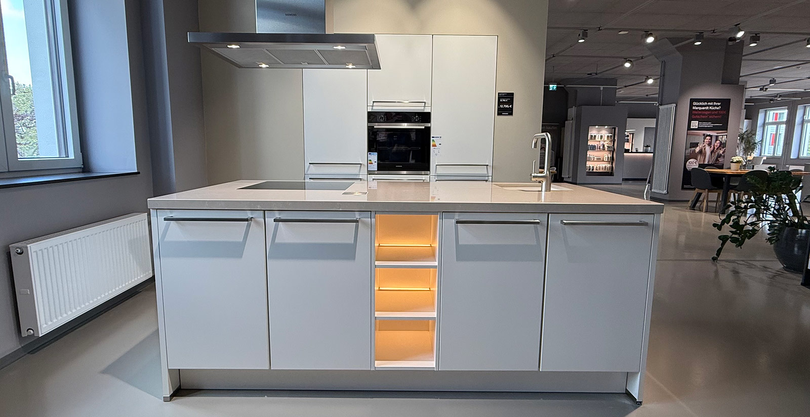Küchenstudio-Essen-ESNB03_gesamt-stage.jpg