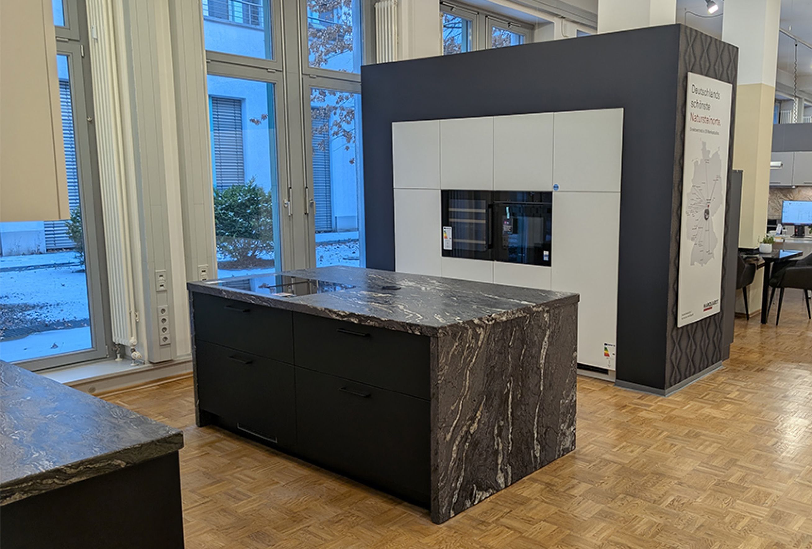 TN16_Gesamt_von-links_T.jpg