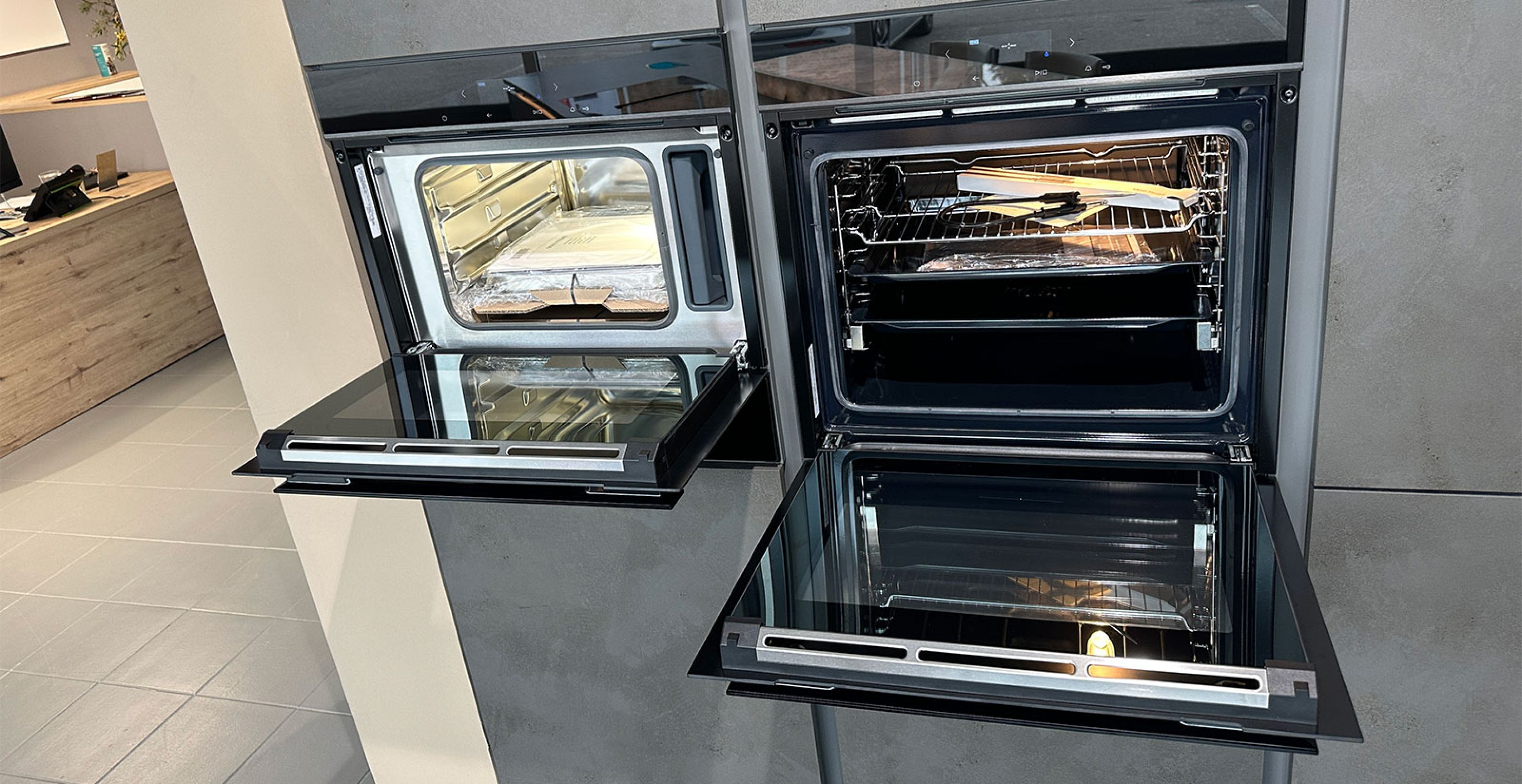 Musterküche-STN26-Backofen-Dampfgarer-1.jpg