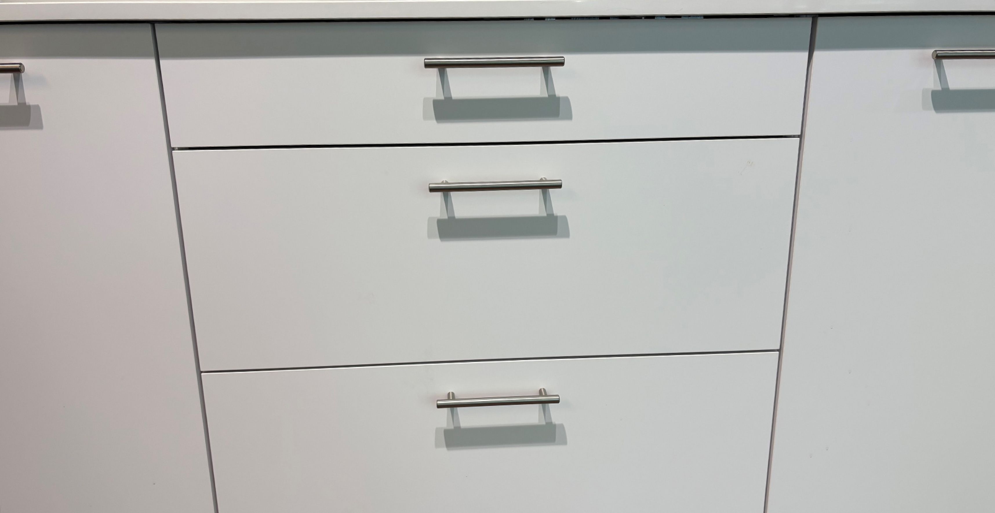 KN01_Kochstellenschrank.jpg