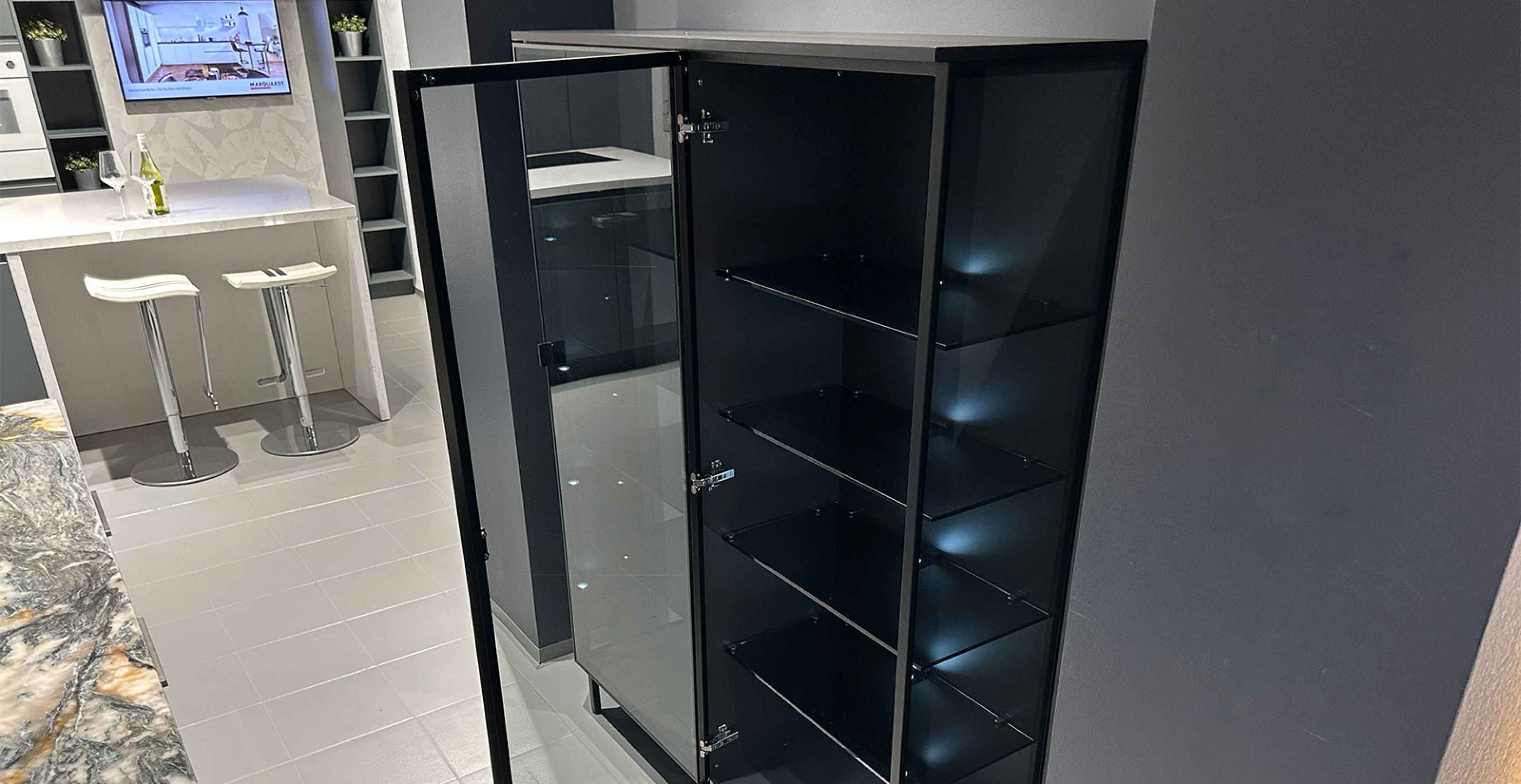 STP22_Vitrine-offen1.jpg