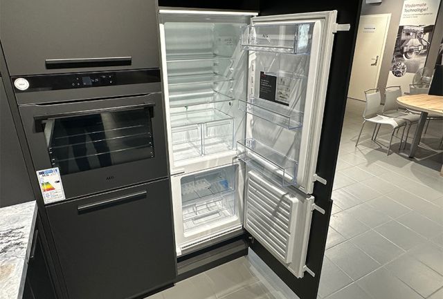 STN16_Kühlschrank_T.jpg