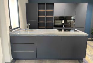 MP36 Musterküche Ausstellungsküche München Marquardt Küchen